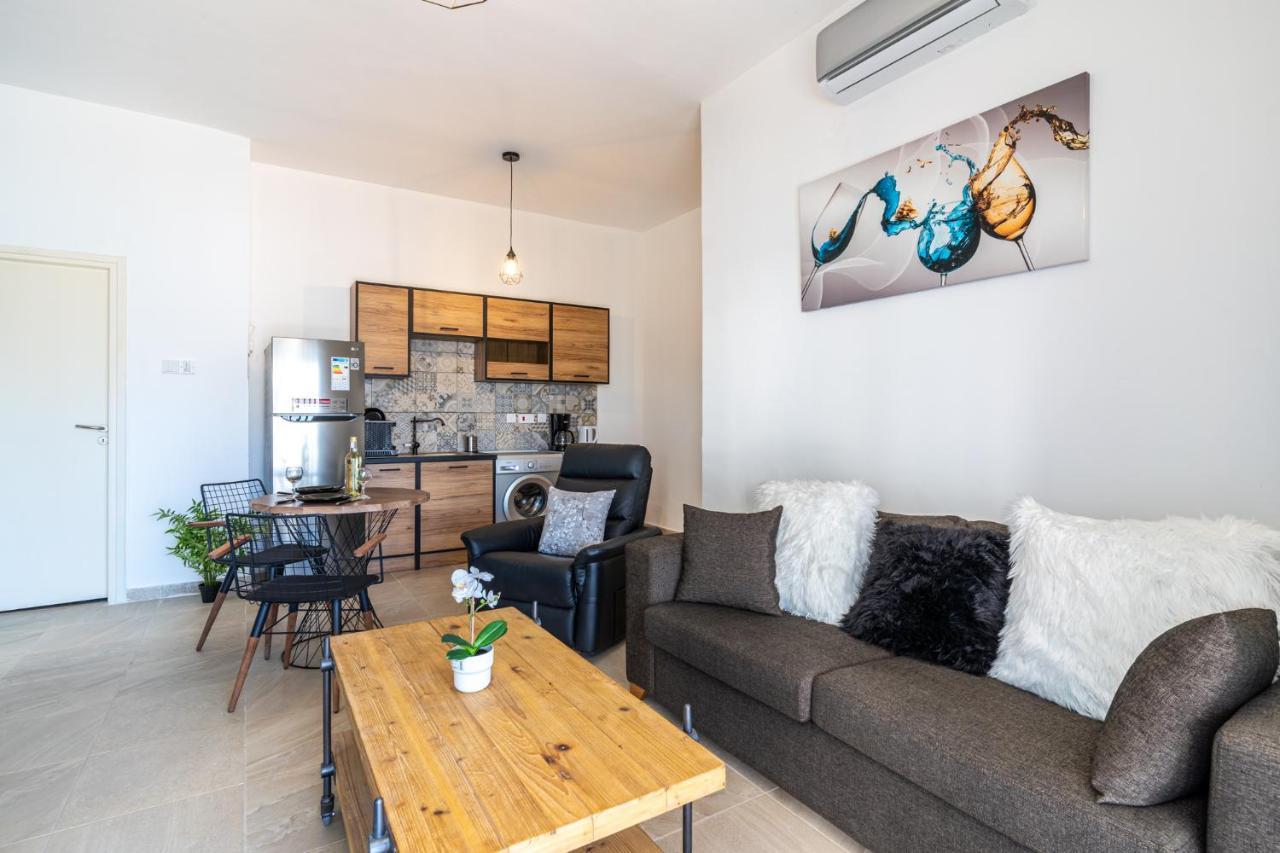 Nala - 2 Bedroom Apartment In Larnaca Exterior foto